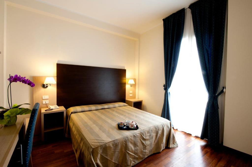Hotel Royal Pesaro Oda fotoğraf