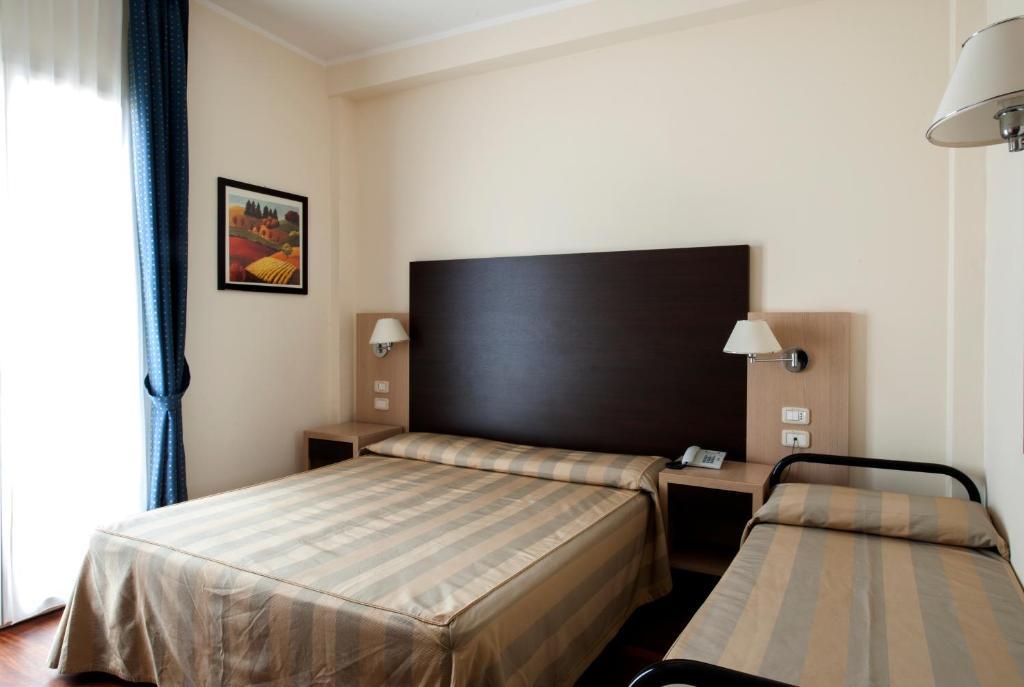 Hotel Royal Pesaro Oda fotoğraf