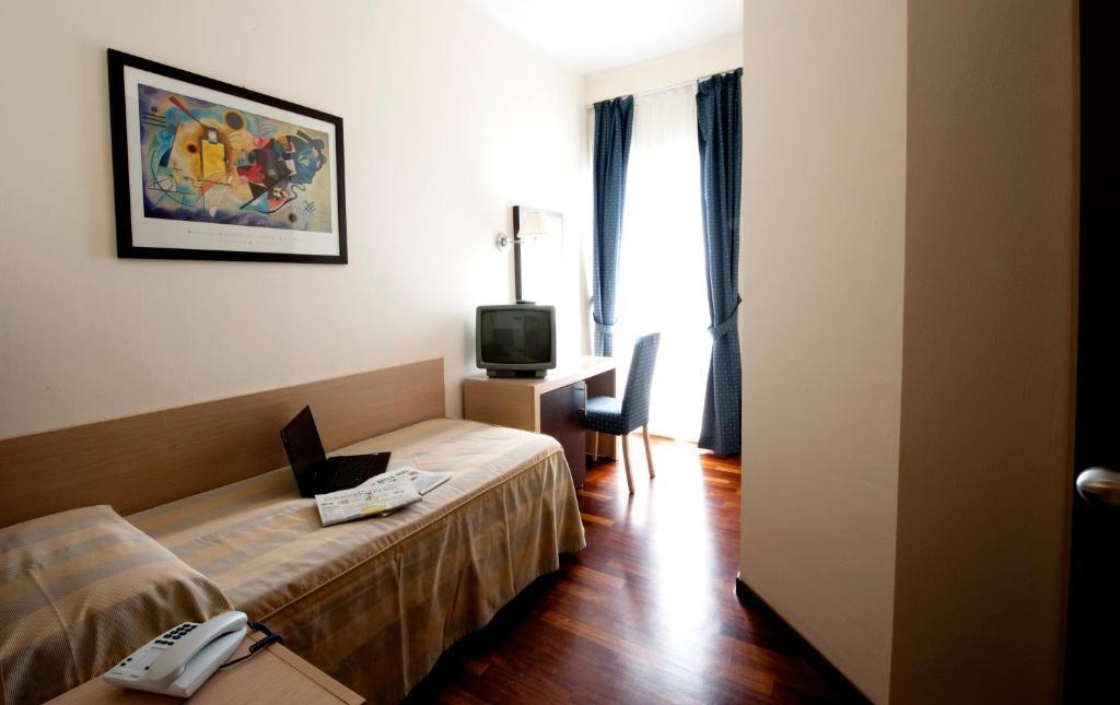 Hotel Royal Pesaro Oda fotoğraf