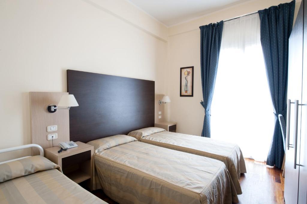 Hotel Royal Pesaro Oda fotoğraf